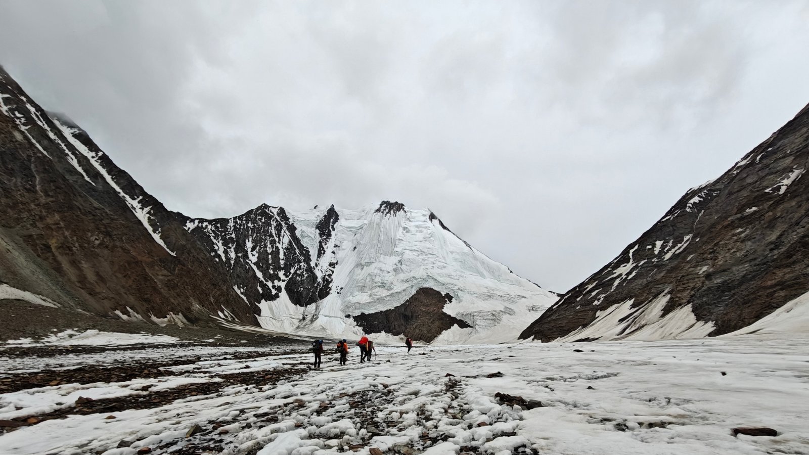 Mt. CB 13 and CB 14 expedition photograph from Kailasa Treks